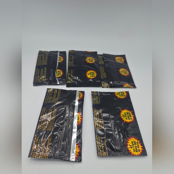 5X McDonald's Black Glow-in-the-Dark Batman Pog Packs - Picture 2 of 2